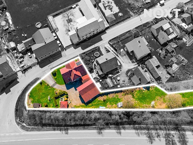 Prodej vícegeneračního domu 160 m², pozemek 1 191 m² - foto 7