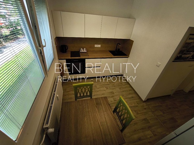 Prodej bytu 1+1 35 m² - foto 8