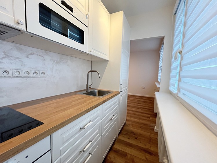Pronájem bytu 1+kk 25 m² - foto 2