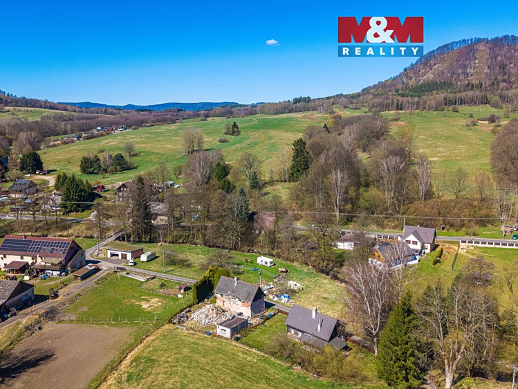 Prodej rodinného domu 70 m², pozemek 438 m² - foto 1