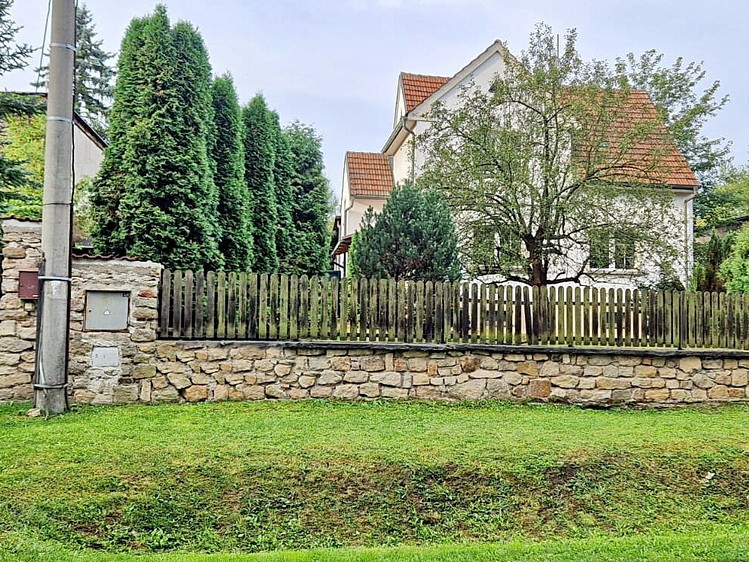 Prodej vícegeneračního domu 186 m², pozemek 2 048 m² - foto 4