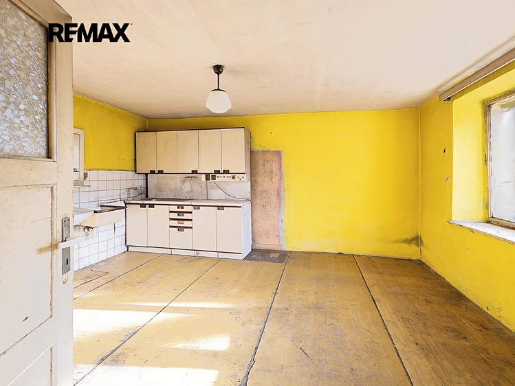 Prodej stavebního pozemku 1 155 m² - foto 4