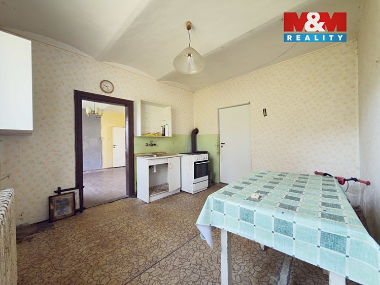 Prodej rodinného domu 156 m², pozemek 6 315 m² - foto 7