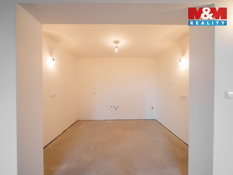 Prodej rodinného domu 170 m², pozemek 363 m² - foto 7