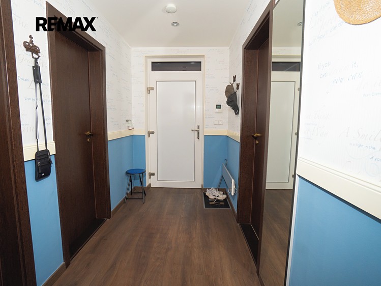 Prodej rodinného domu 110 m², pozemek 9 413 m² - foto 8