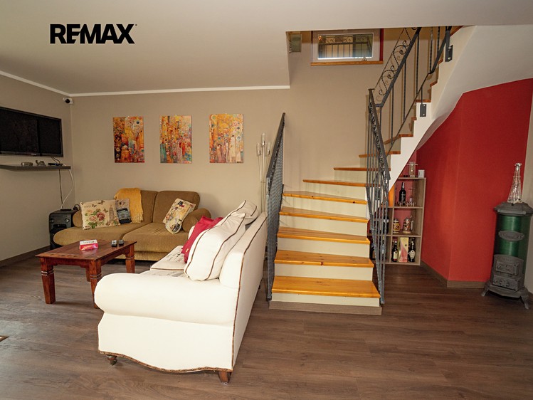 Prodej rodinného domu 110 m², pozemek 9 413 m² - foto 5