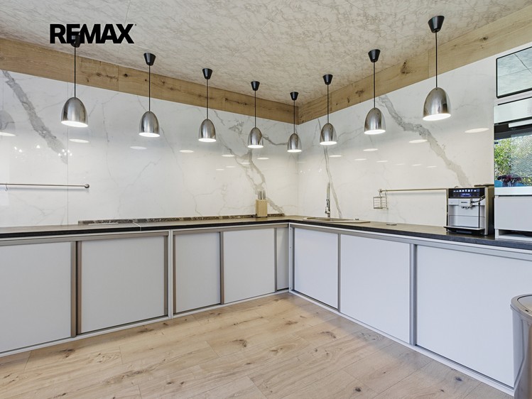 Prodej bytu atypické 180 m² (Mezonet) - foto 5
