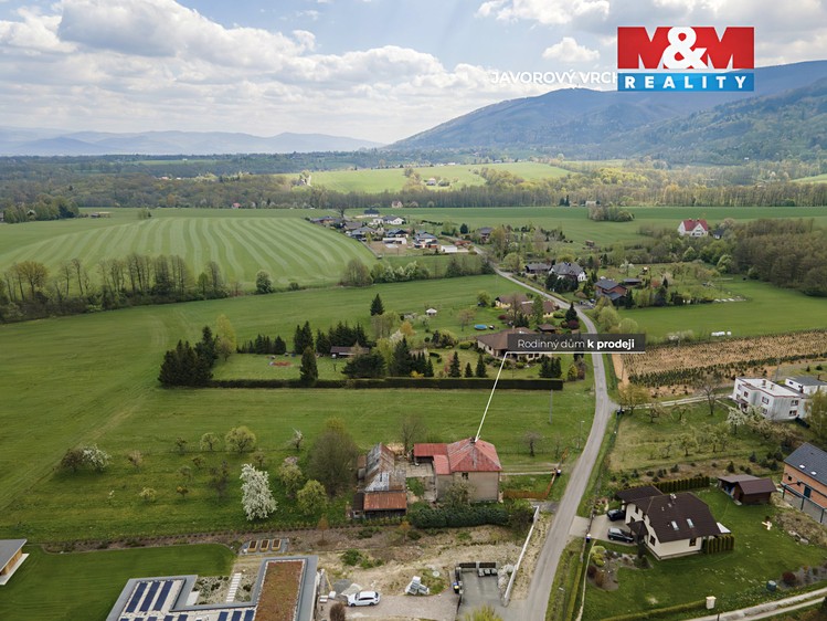 Prodej  rodinného domu 240 m², pozemek 1 223 m² - foto 3