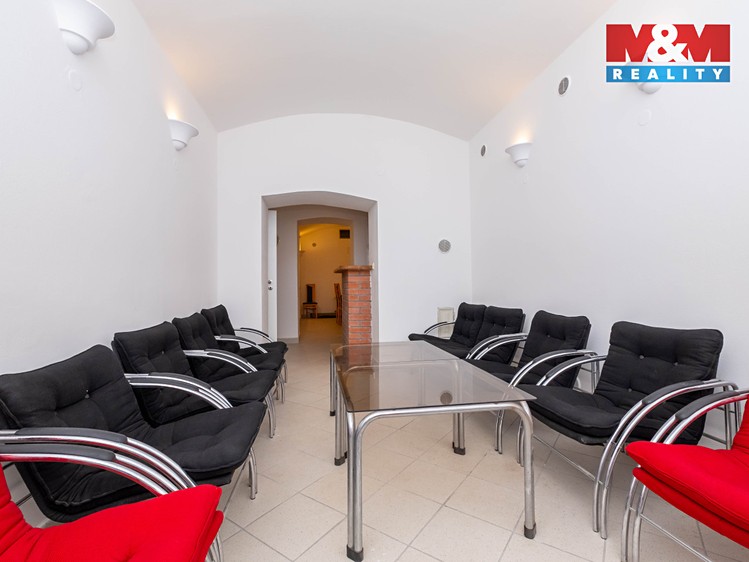 Pronájem kanceláře 61 m² - foto 8