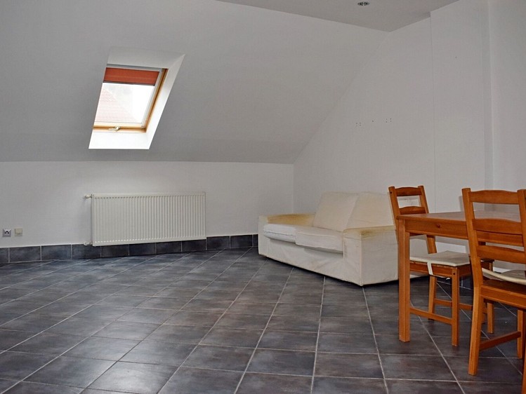 Pronájem bytu 2+kk 63 m² (Podkrovní) - foto 6