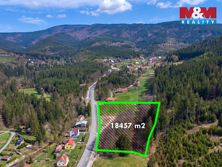 Prodej  stavebního pozemku 18 457 m² - foto 8