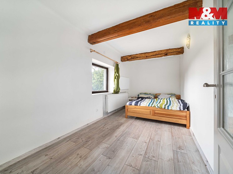 Prodej rodinného domu 74 m², pozemek 703 m² - foto 7