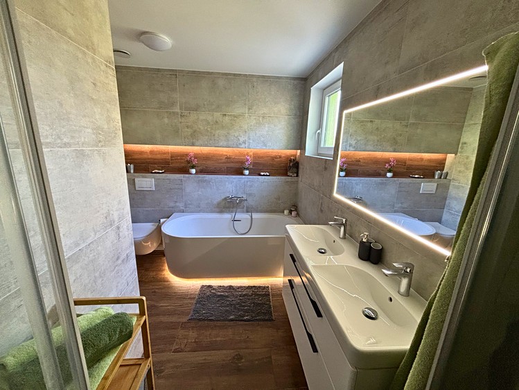 Prodej rodinného domu 102 m², pozemek 571 m² - foto 3