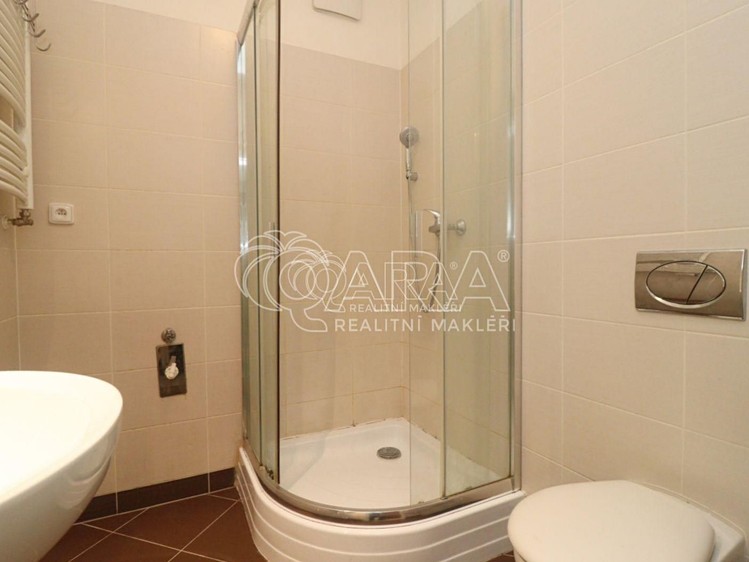 Pronájem bytu 2+kk 44 m² - foto 8