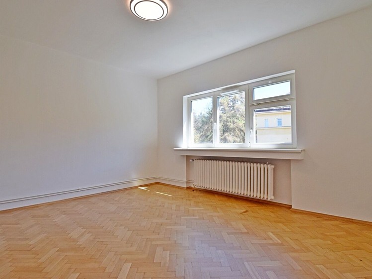 Pronájem bytu 3+1 115 m² (Jednopodlažní) - foto 8