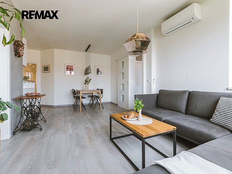 Prodej bytu 3+kk 73 m² (Jednopodlažní) - foto 7