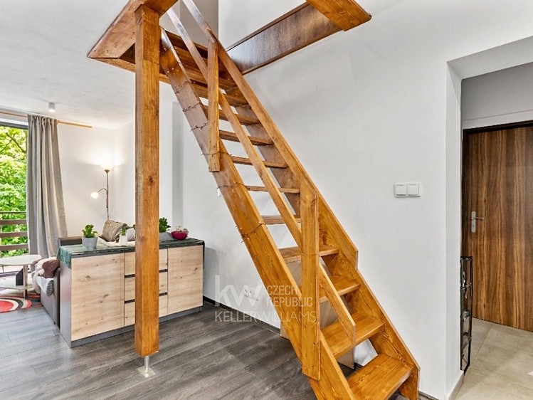 Pronájem bytu 2+kk 69 m² (Mezonet) - foto 4