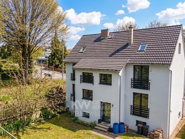 Pronájem bytu 2+kk 69 m² (Mezonet) - foto 1