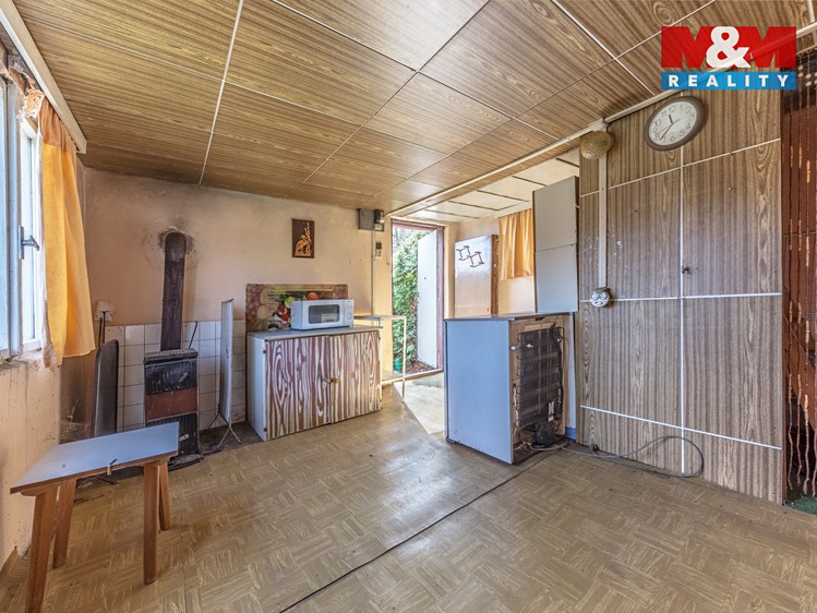 Prodej chaty 16 m², pozemek 596 m² - foto 7