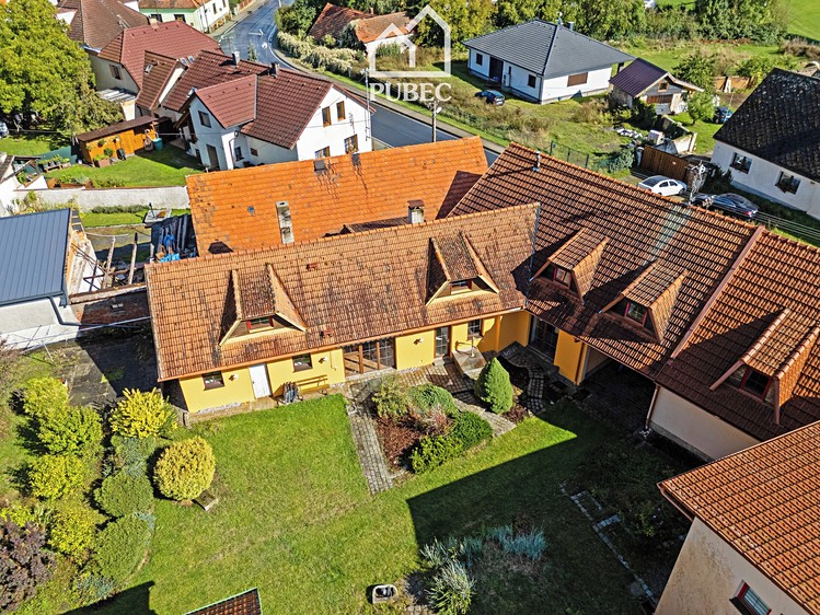 Prodej zemědělské usedlosti 260 m², pozemek 2 025 m² - foto 1