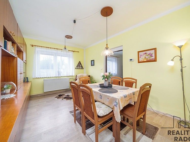 Prodej rodinného domu 140 m², pozemek 845 m² - foto 8