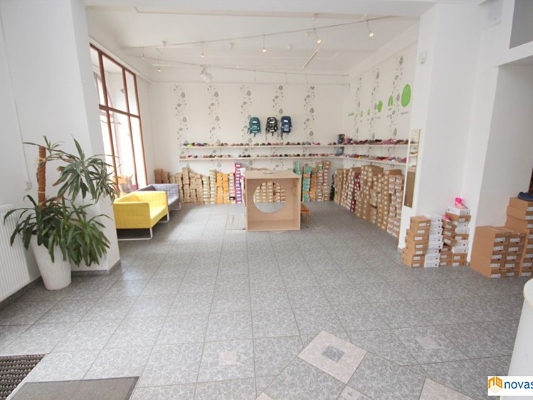 Pronájem obchodního prostoru 102 m² - foto 2
