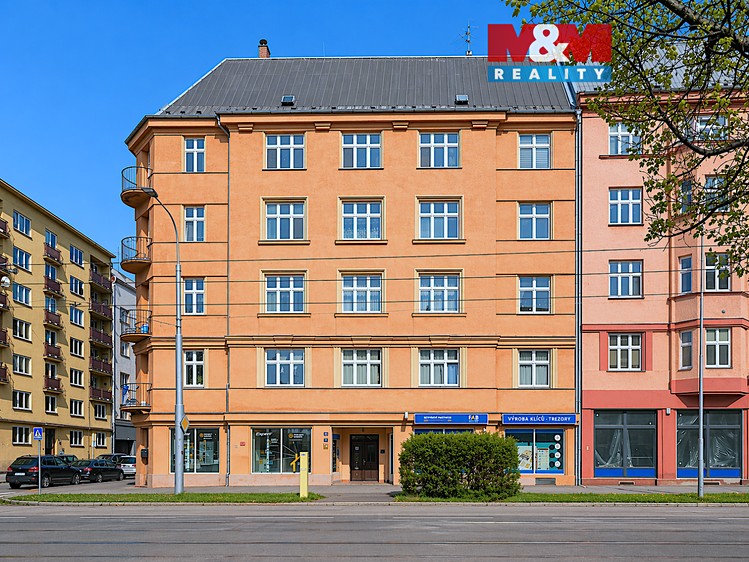 Prodej bytu 3+1 106 m² - foto 1
