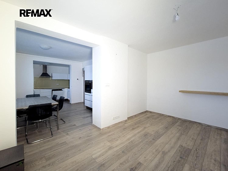 Prodej bytu 3+kk 79 m² - foto 5