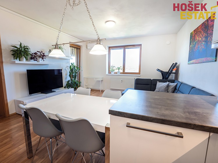 Prodej bytu 3+kk 79 m² (Jednopodlažní) - foto 6