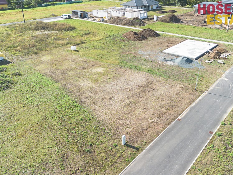Prodej rodinného domu 113 m², pozemek 1 000 m² - foto 8