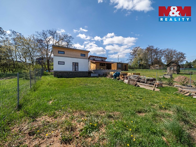 Prodej chaty 46 m², pozemek 355 m² - foto 2