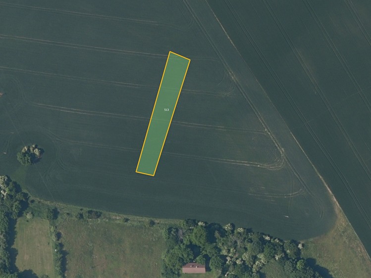 Prodej pole 6 865 m² - foto 1