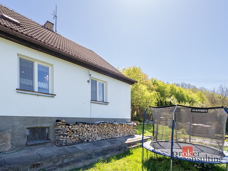 Prodej rodinného domu 135 m², pozemek 88 m² - foto 2