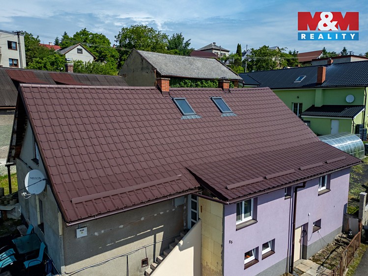 Prodej rodinného domu 240 m², pozemek 458 m² - foto 4