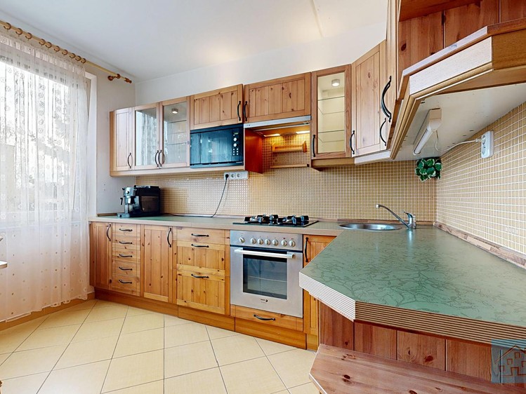 Prodej bytu 4+1 93 m² (Jednopodlažní) - foto 3