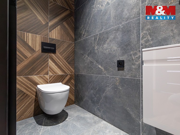 Prodej rodinného domu 114 m², pozemek 950 m² - foto 5