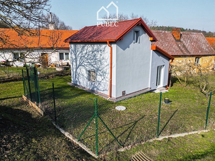 Prodej rodinného domu 115 m², pozemek 620 m² - foto 2