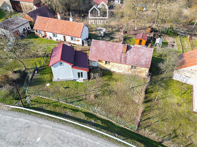 Prodej rodinného domu 115 m², pozemek 620 m² - foto 1