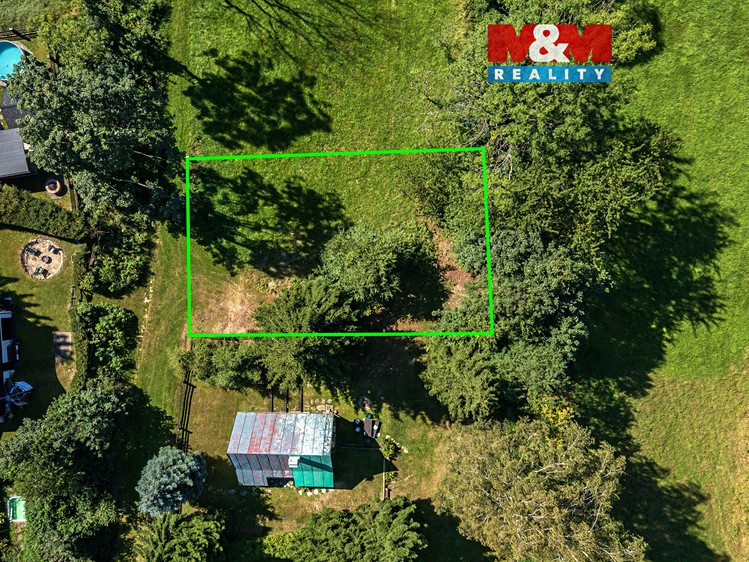Prodej stavebního pozemku 545 m² - foto 1