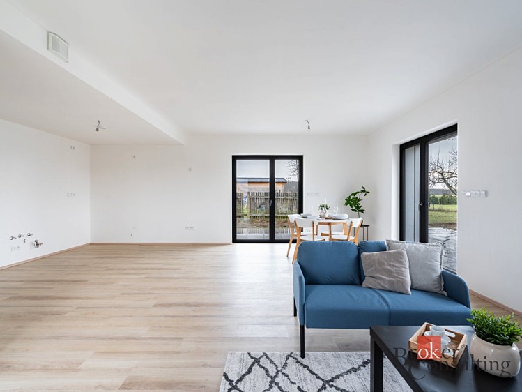 Prodej rodinného domu 164 m², pozemek 723 m² - foto 8
