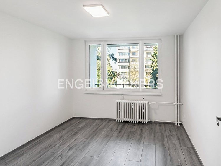 Pronájem bytu 3+kk 67 m² - foto 5