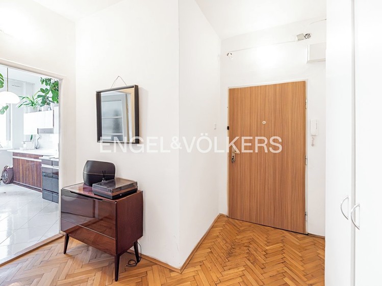 Pronájem bytu 1+1 45 m² - foto 8