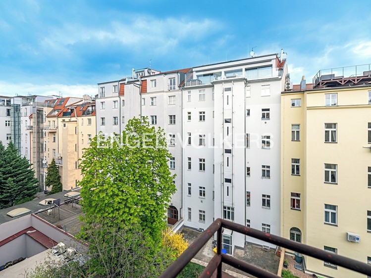Pronájem bytu 1+1 45 m² - foto 3