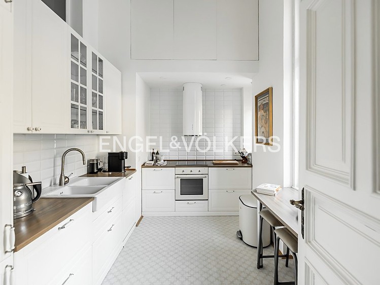 Pronájem bytu 5+1 176 m² - foto 6