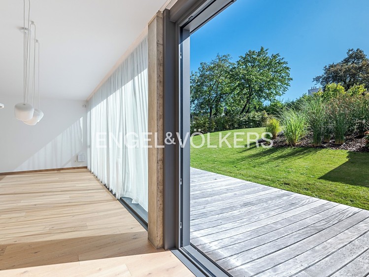 Pronájem bytu 4+kk 137 m² - foto 6