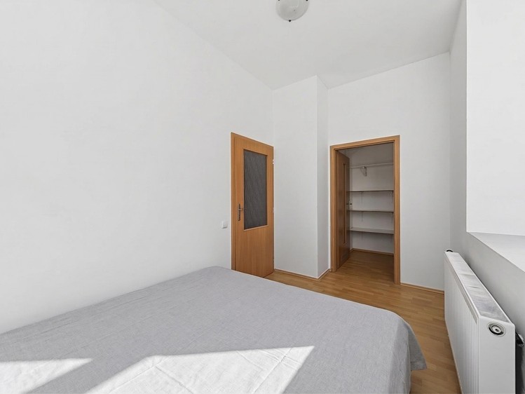 Pronájem bytu 2+kk 41 m² - foto 4