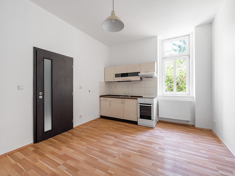 Pronájem bytu 1+kk 23 m² - foto 1