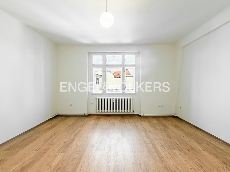 Pronájem bytu 3+kk 141 m² - foto 5