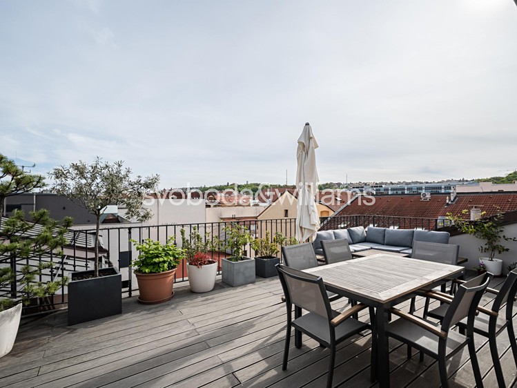 Prodej bytu 6 pokojů a více 187 m² - foto 5