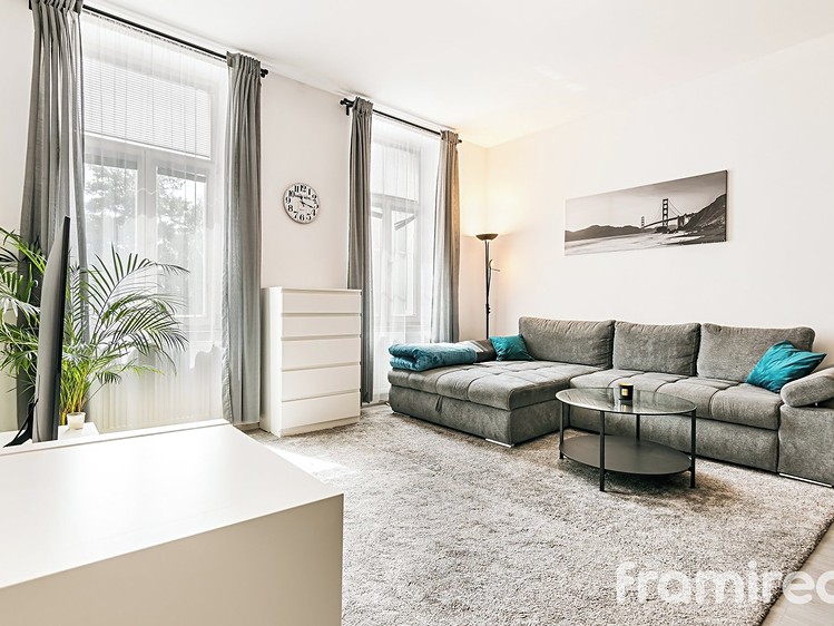 Pronájem bytu 2+kk 56 m² - foto 4